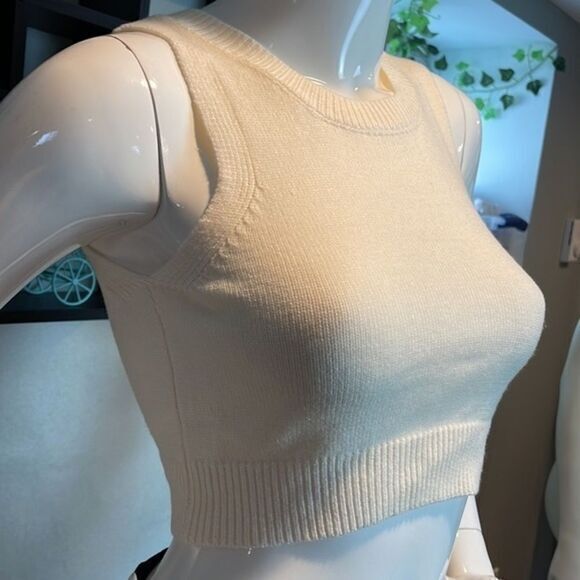 Cream Sweater Vest Knitted Crop Top‎ Sleeveless Sweater Tank Tops Size XS - Picture 1 of 8